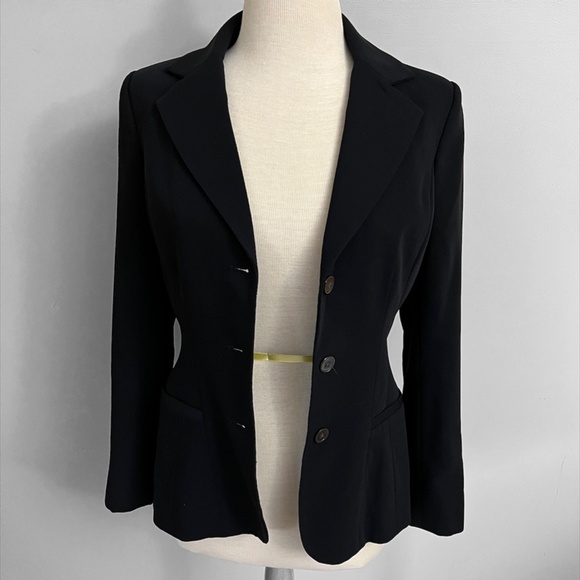 Eddie Bauer Travel Suit Jacket - Picture 4 of 7